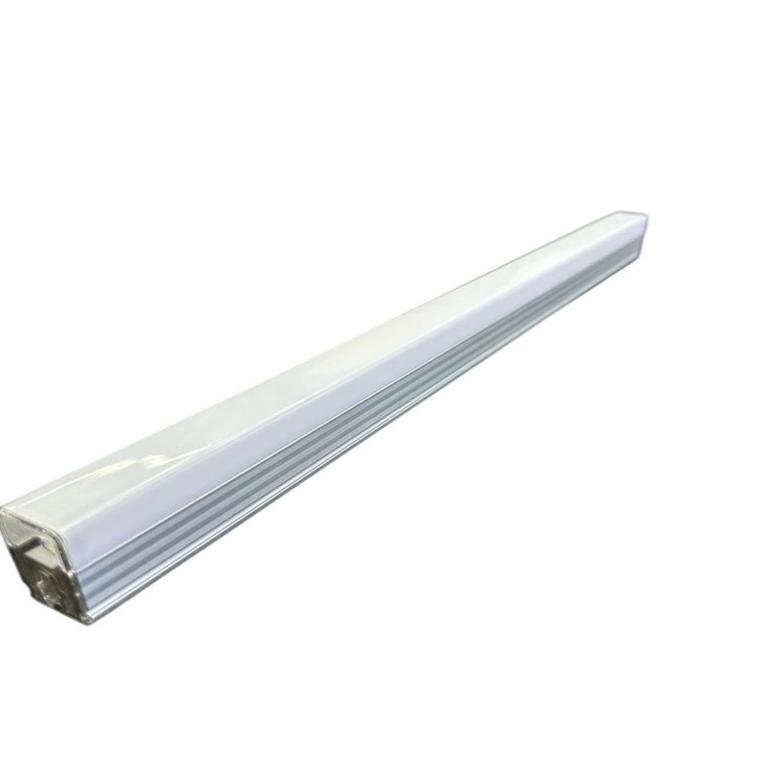 WhatsApp Image 2025-12-08 at 5.29.40 PM Tubo Led (1.20m) - Imagen 1