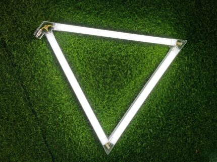 Triángulo 47 cm x 47 cm (21W) - Imagen 2