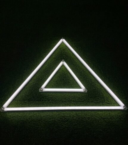 kit 2 Triángulos 1,10 m x  1,20 m (63W) - Imagen 2