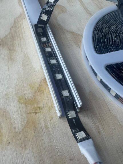 Kit RGB 10mt con perfil - Imagen 2