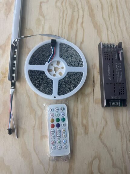 Kit RGB 10mt con perfil - Imagen 4